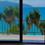ホテル Sanremo Vlore Radhimë